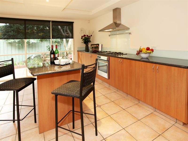 25 Watsons Road, Glen Waverley VIC 3150