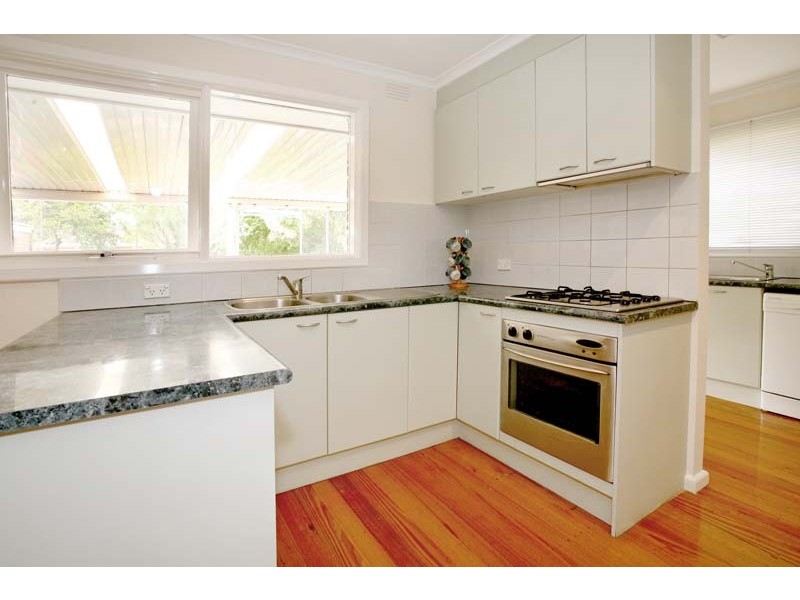39 Saniky Street, Notting Hill VIC 3168