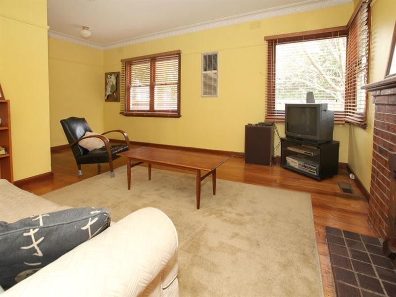 1/52 Myrtle Street, Glen Waverley VIC 3150