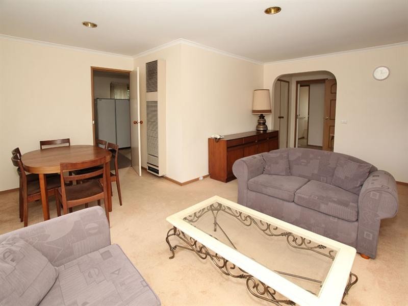 1/3 Barrina Street, Blackburn South VIC 3130