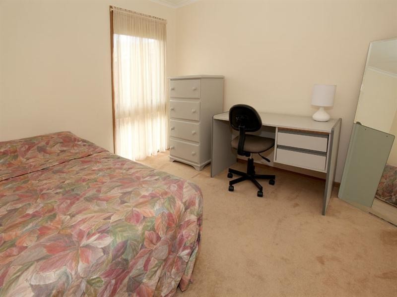 1/3 Barrina Street, Blackburn South VIC 3130