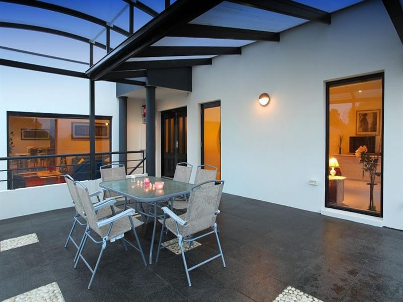 30 Alex Avenue, Wheelers Hill VIC 3150