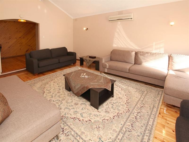 7 Hillgrove Close, Wheelers Hill VIC 3150