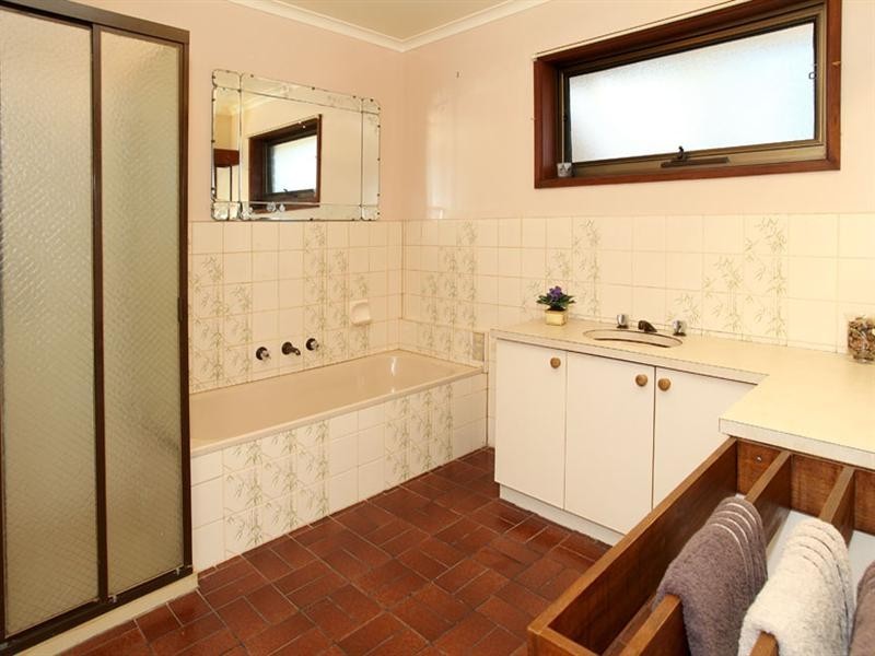 7 Hillgrove Close, Wheelers Hill VIC 3150