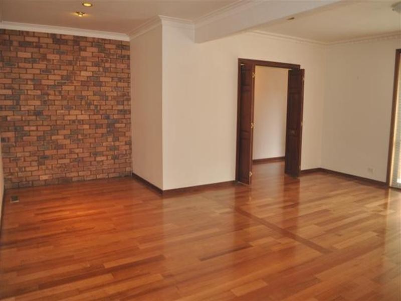 15 Olinda Street, Glen Waverley VIC 3150