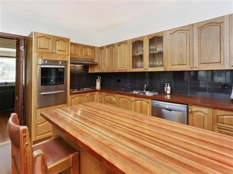 15 Olinda Street, Glen Waverley VIC 3150