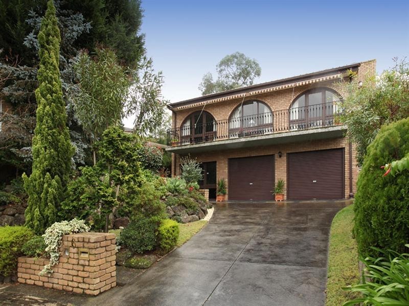 6 Inglewood Court, Wheelers Hill VIC 3150