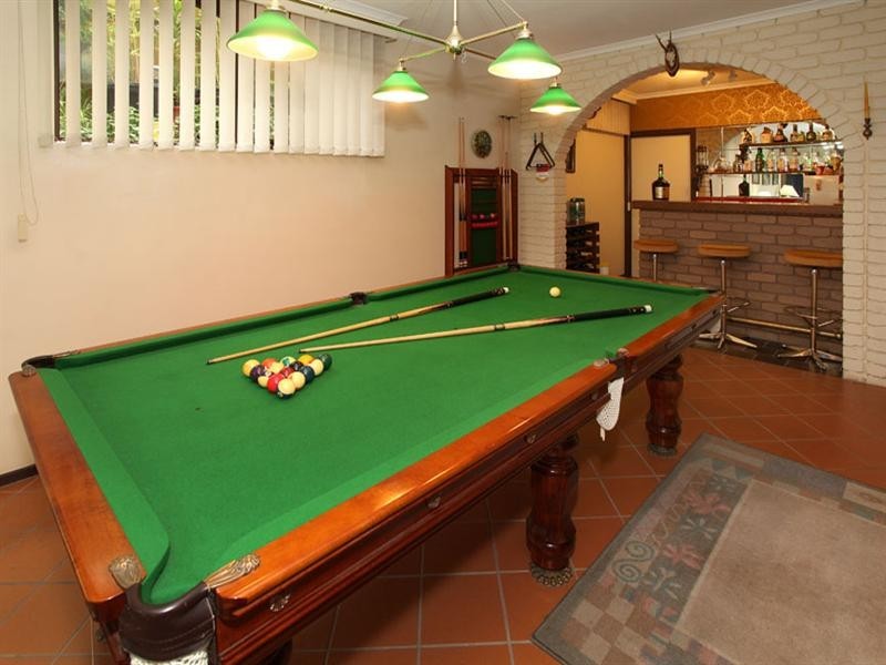 6 Inglewood Court, Wheelers Hill VIC 3150