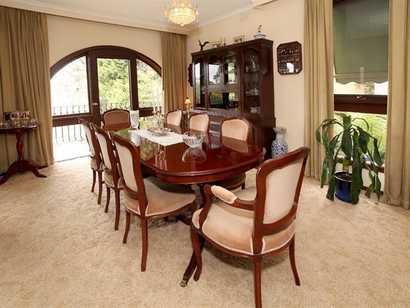 6 Inglewood Court, Wheelers Hill VIC 3150