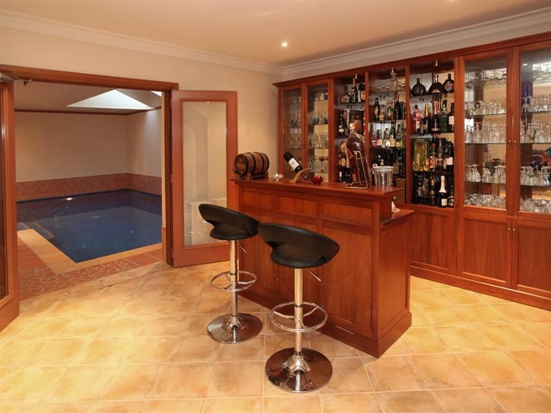 16 Sneddon Court, Mulgrave VIC 3170