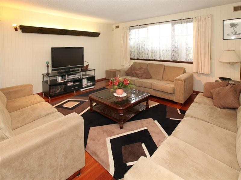 13 Outlook Drive, Dandenong North VIC 3175