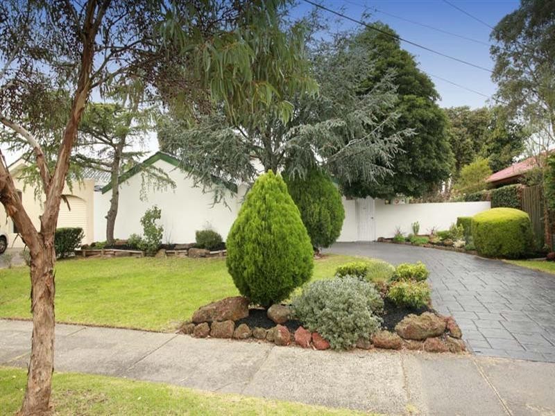 60 Camelot Drive, Glen Waverley VIC 3150
