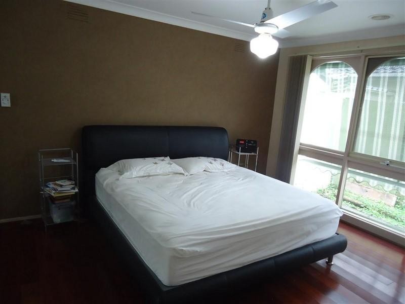 60 Camelot Drive, Glen Waverley VIC 3150