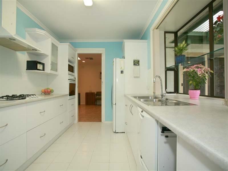 60 Camelot Drive, Glen Waverley VIC 3150