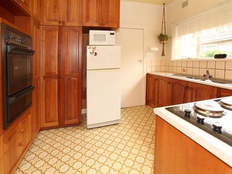 13 Halliday Street, Mount Waverley VIC 3149