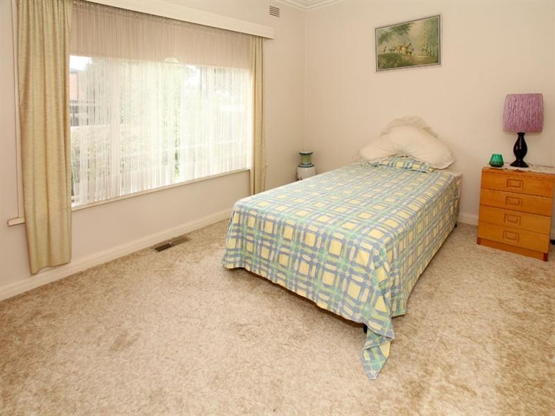 13 Halliday Street, Mount Waverley VIC 3149