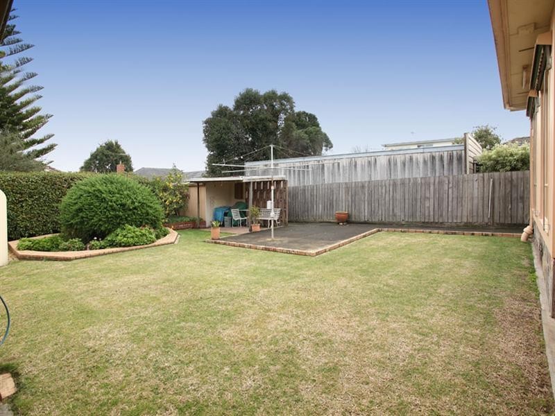 13 Halliday Street, Mount Waverley VIC 3149