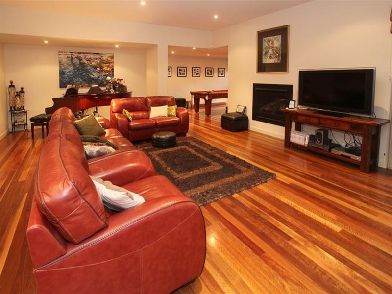 17 Morshead Avenue, Mount Waverley VIC 3149