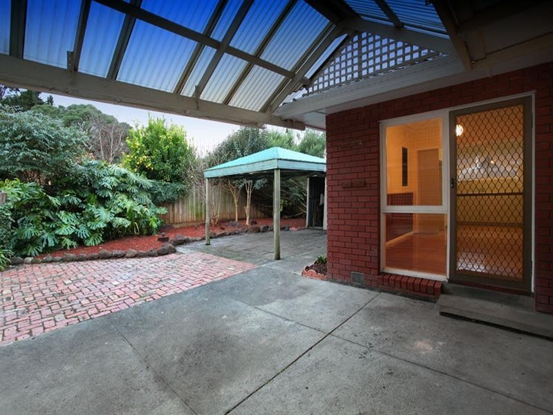 2 Karla Court, Notting Hill VIC 3168