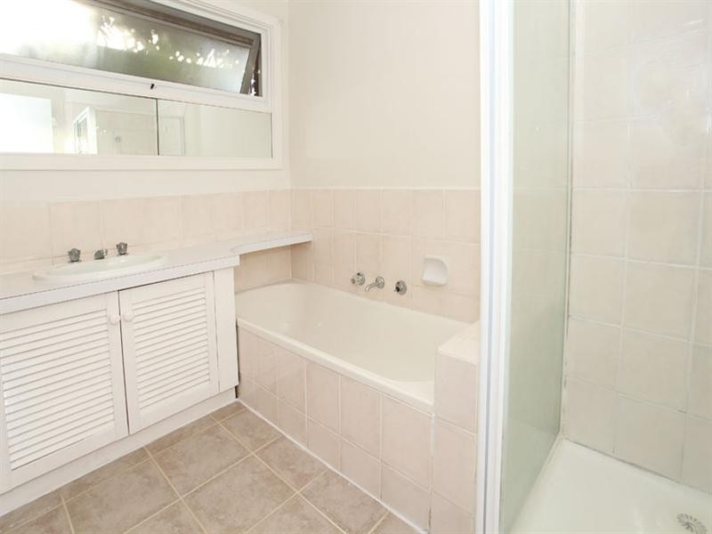 55 Capital Avenue, Glen Waverley VIC 3150