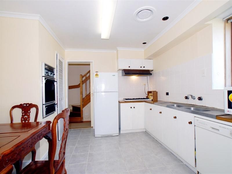 22 Annandale Crescent, Glen Waverley VIC 3150