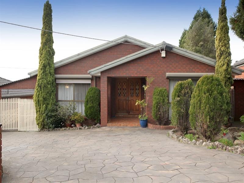 21 Ashby Drive, Dandenong North VIC 3175