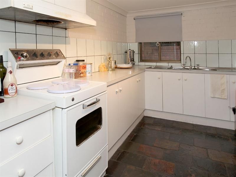 21 Ashby Drive, Dandenong North VIC 3175