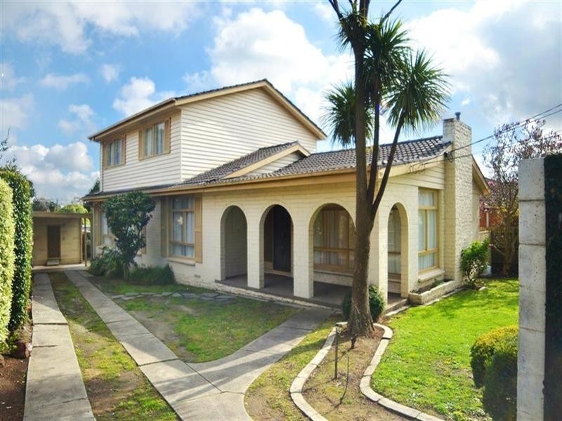 23 Milloo Crescent, Mount Waverley VIC 3149