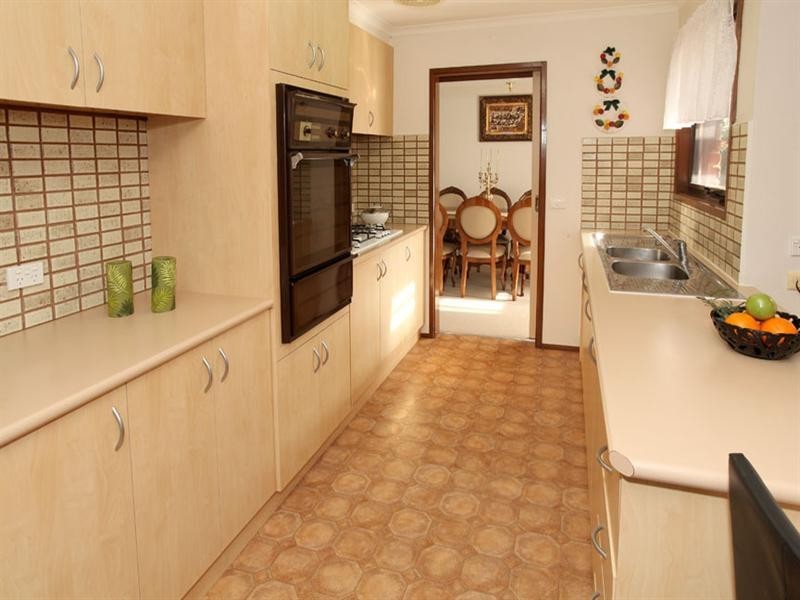 23 Tanner Street, Glen Waverley VIC 3150