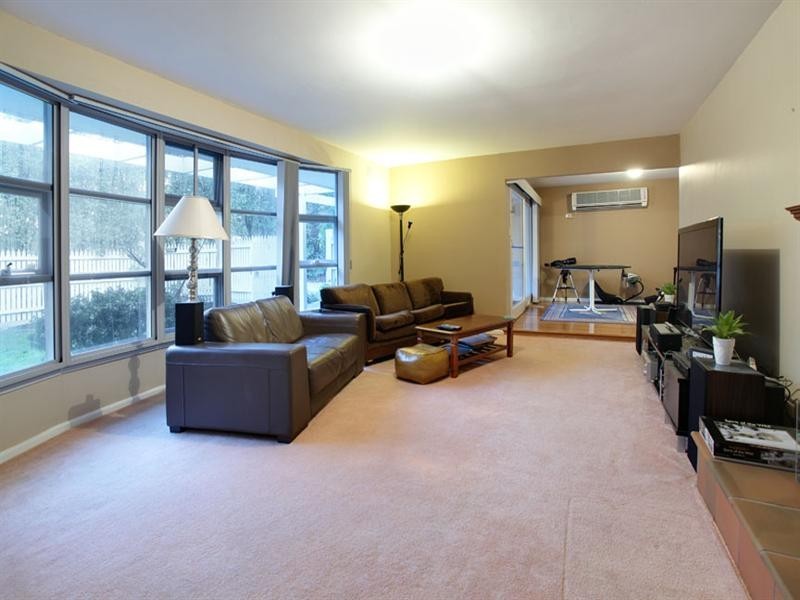 1/24 View Mount Road, Wheelers Hill VIC 3150