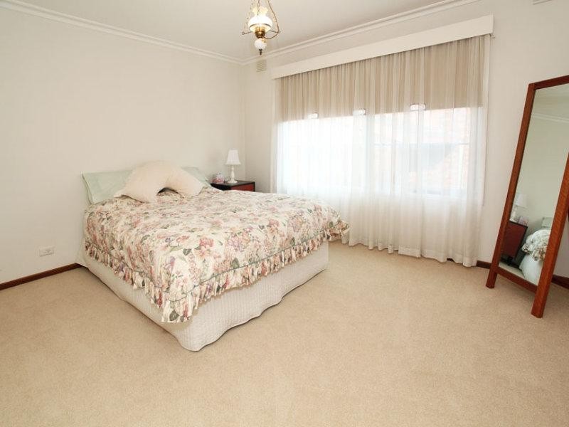 69 Strickland Drive, Wheelers Hill VIC 3150