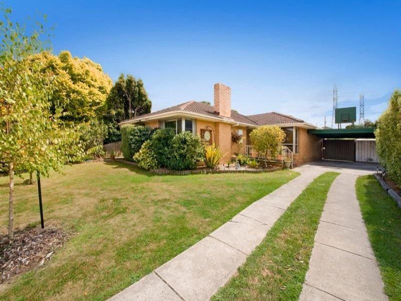 13 Diosma Drive, Glen Waverley VIC 3150