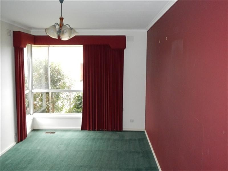 13 Diosma Drive, Glen Waverley VIC 3150