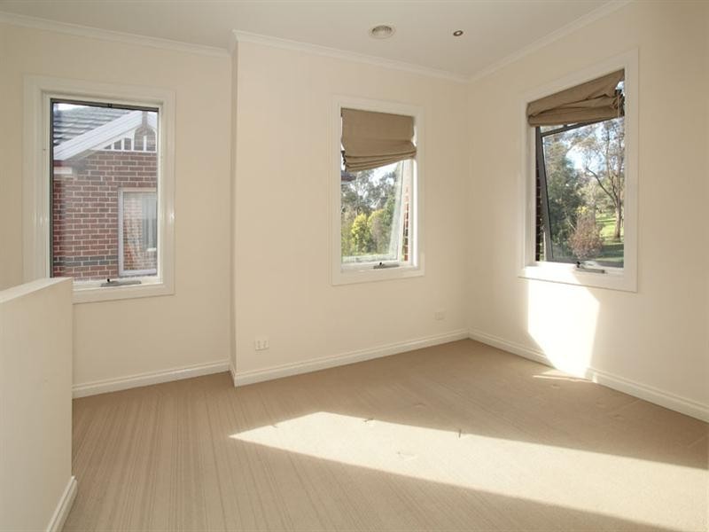 2/138 Warrigal Road, Camberwell VIC 3124