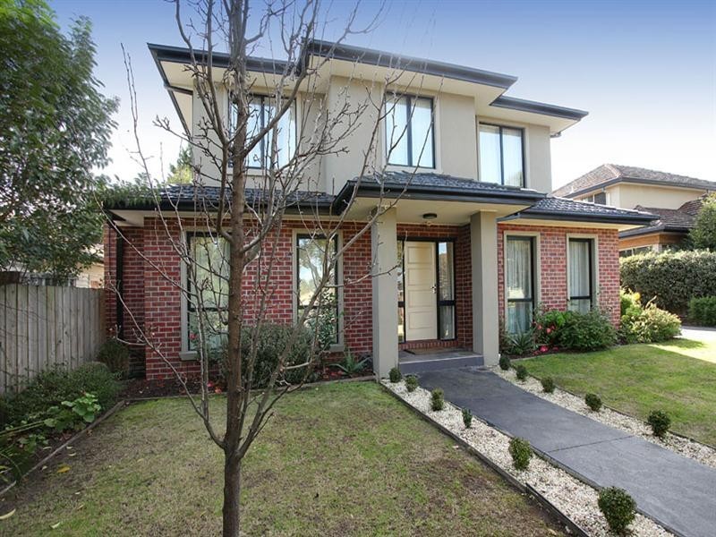 1 and 2/659 Waverley Road, Glen Waverley VIC 3150
