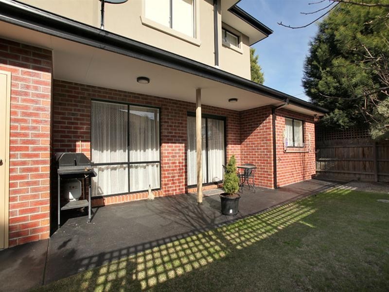 1 and 2/659 Waverley Road, Glen Waverley VIC 3150