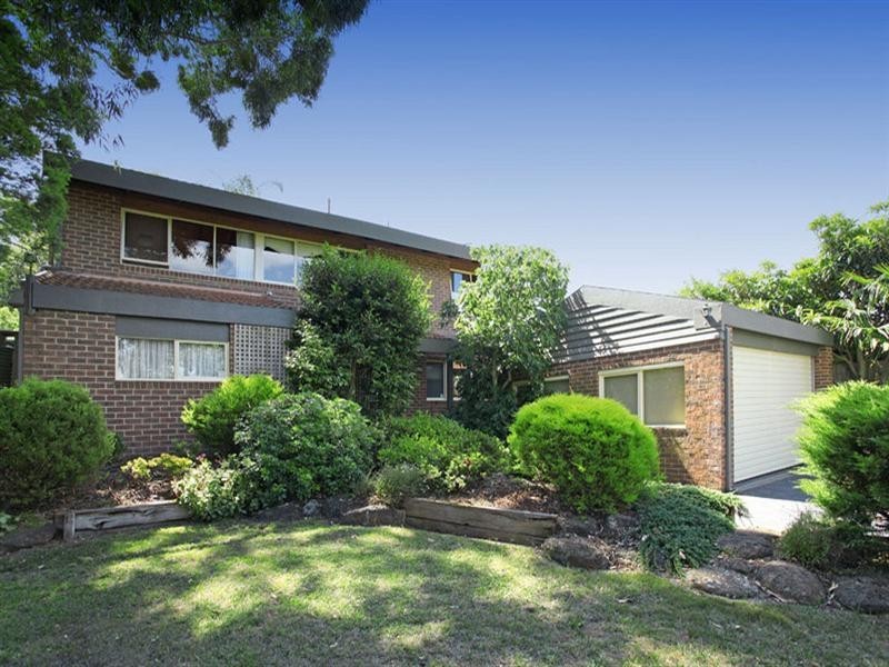 15 Wellesley Road, Glen Waverley VIC 3150