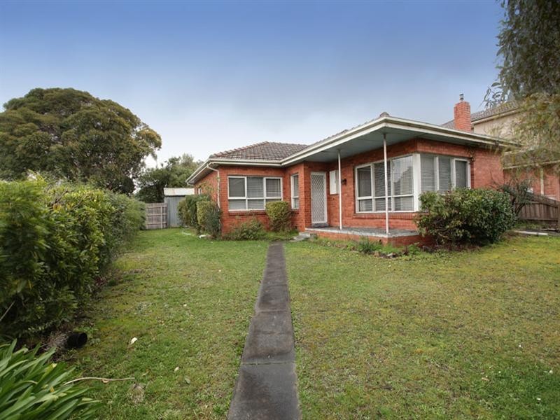 1 Kenilworth Crescent, Glen Waverley VIC 3150