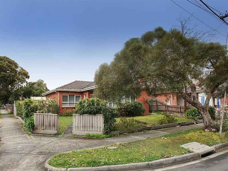 1 Kenilworth Crescent, Glen Waverley VIC 3150