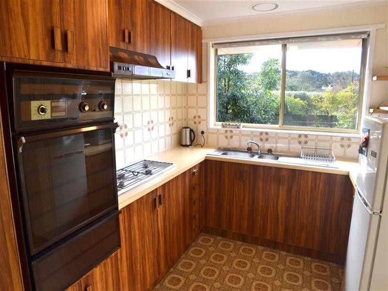 2/300 Blackburn Road, Glen Waverley VIC 3150