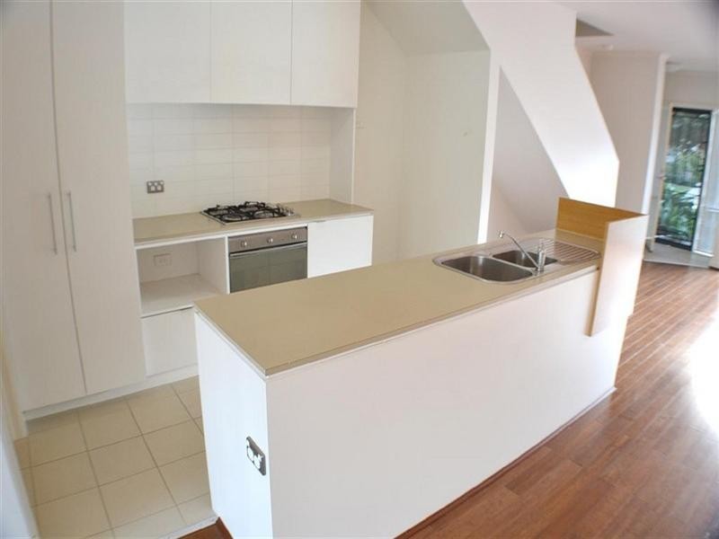 17 Southampton Drive, Mulgrave VIC 3170