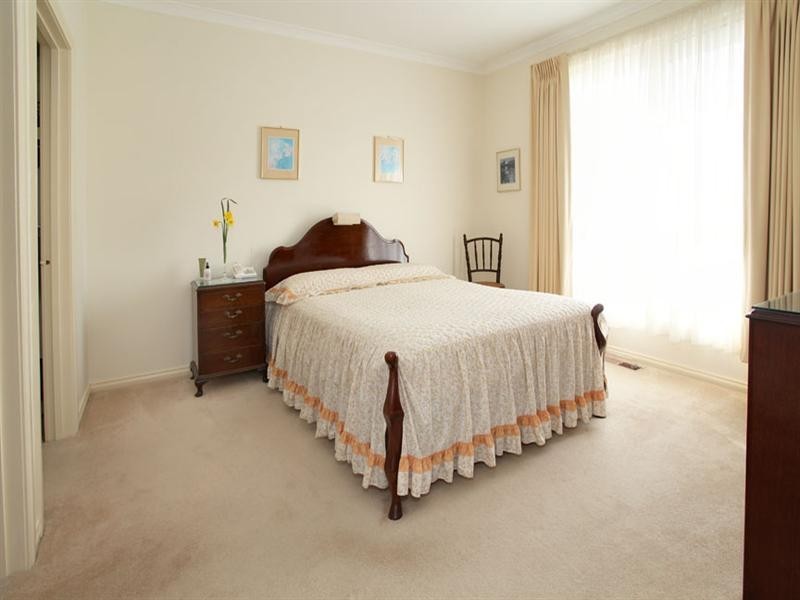 1/32 Wilson Road, Glen Waverley VIC 3150