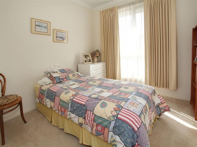 1/32 Wilson Road, Glen Waverley VIC 3150