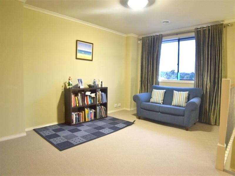 64 Herriotts Boulevard, Glen Waverley VIC 3150