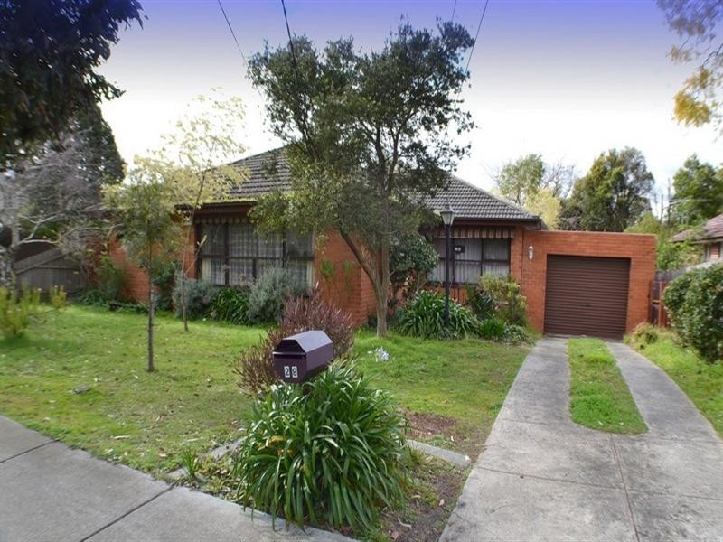 28 Brentwood Drive, Glen Waverley VIC 3150