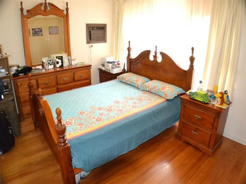 28 Brentwood Drive, Glen Waverley VIC 3150