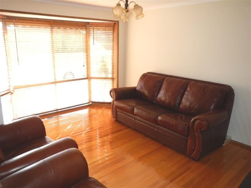 2/2 Leicester Avenue, Glen Waverley VIC 3150