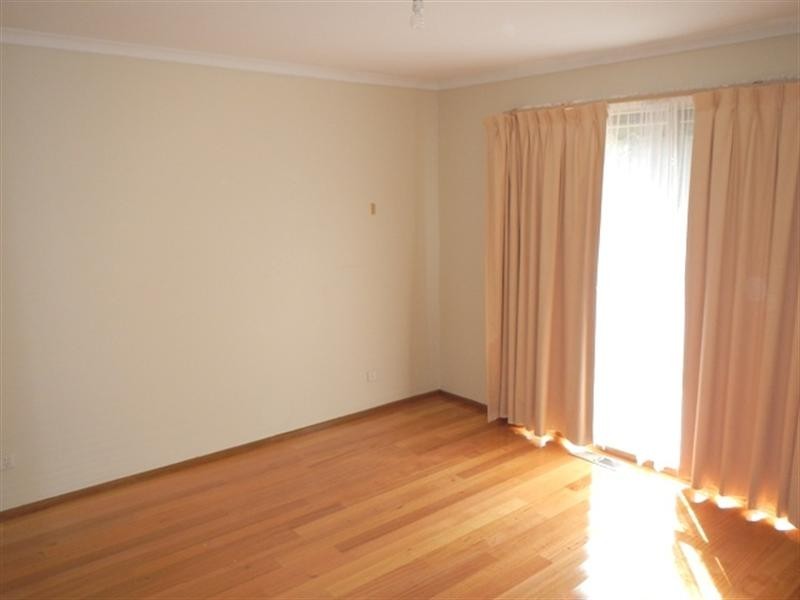 2/2 Leicester Avenue, Glen Waverley VIC 3150