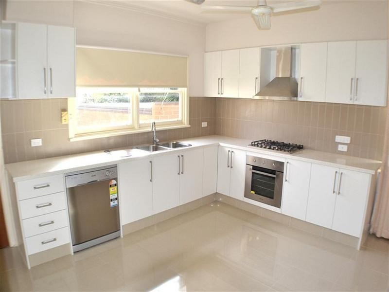 45 Andrews Street, Burwood VIC 3125