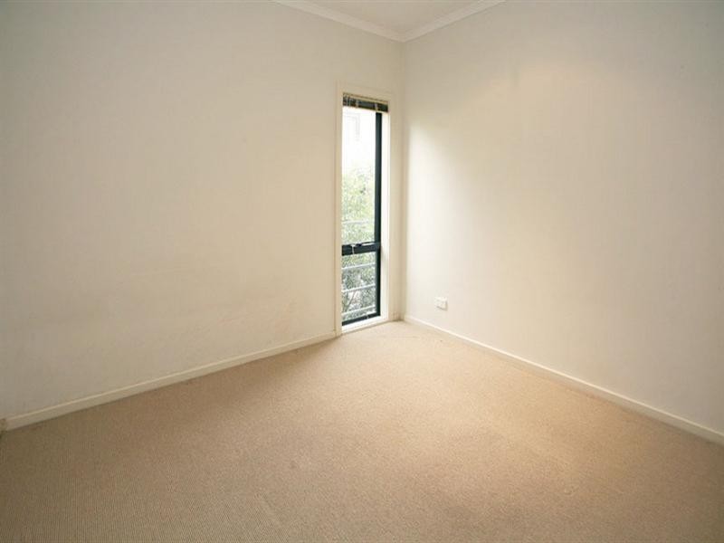 30/1 Eucalyptus Mews, Notting Hill VIC 3168